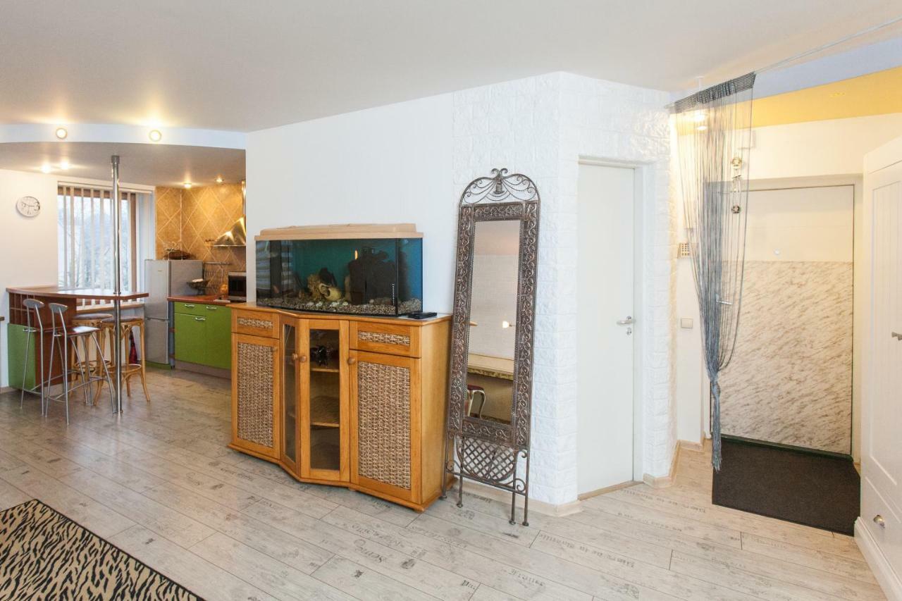Apartment With Jacuzzi In Old Town Kaunas Exterior foto